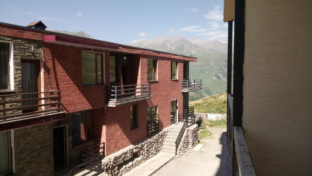 Ski Lift Apartment グダウリ エクステリア 写真