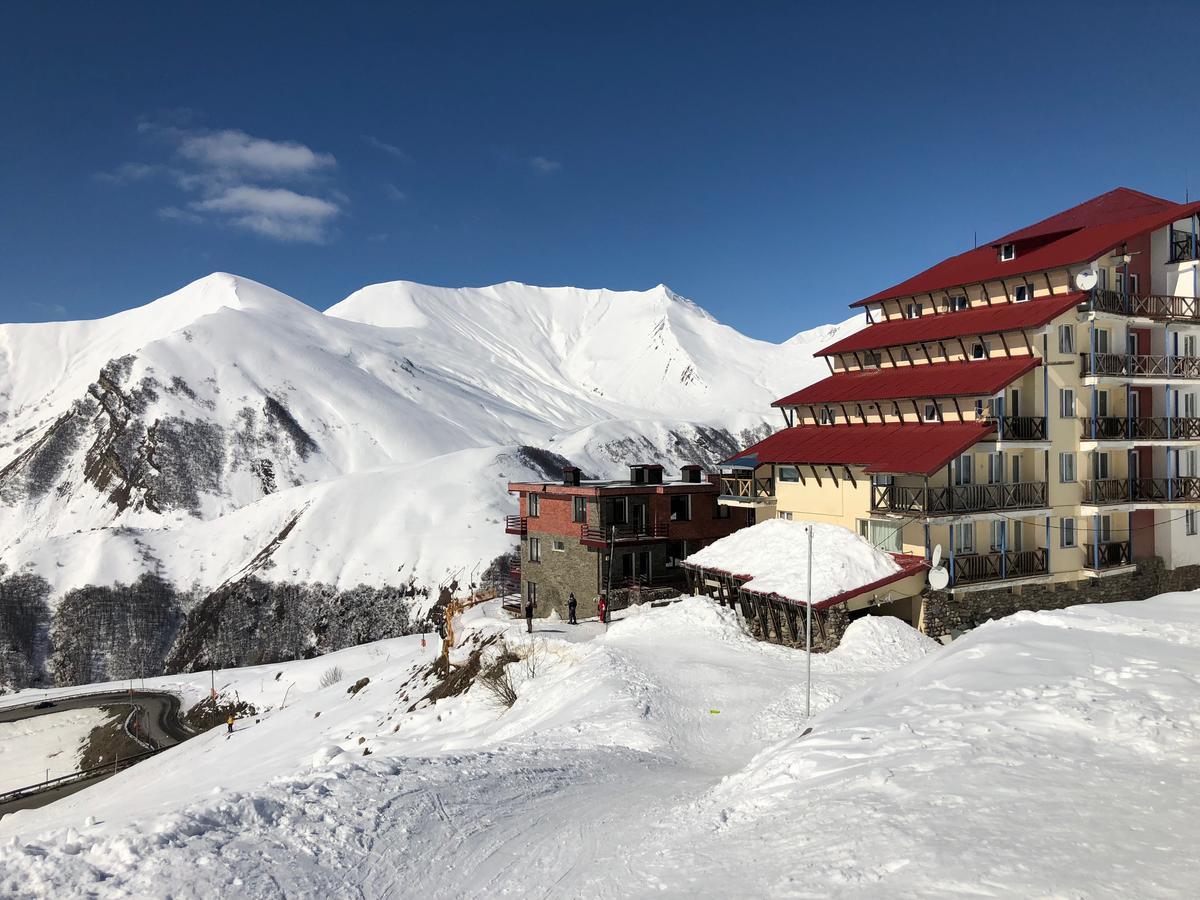 Ski Lift Apartment グダウリ エクステリア 写真